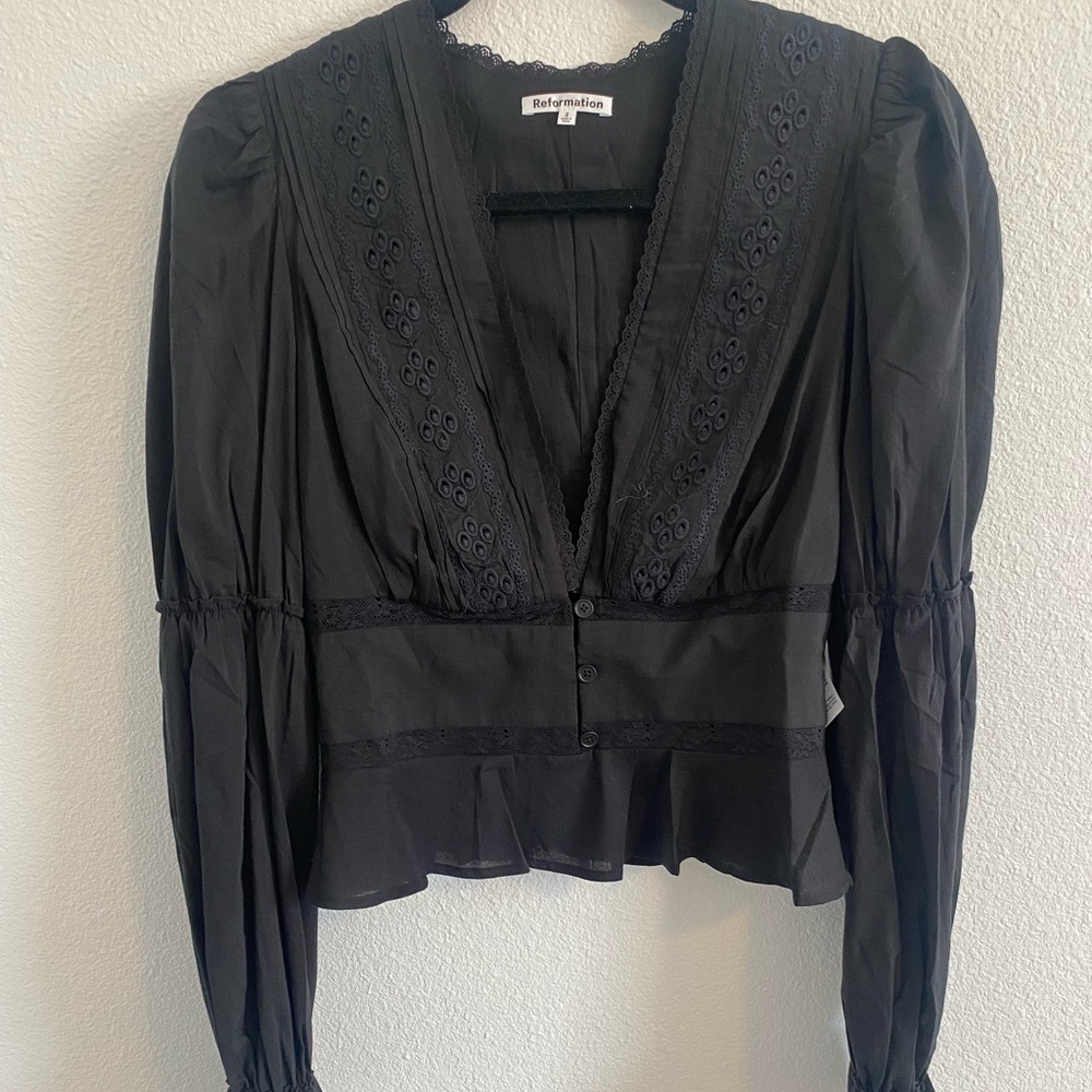 Meadowlark Top
